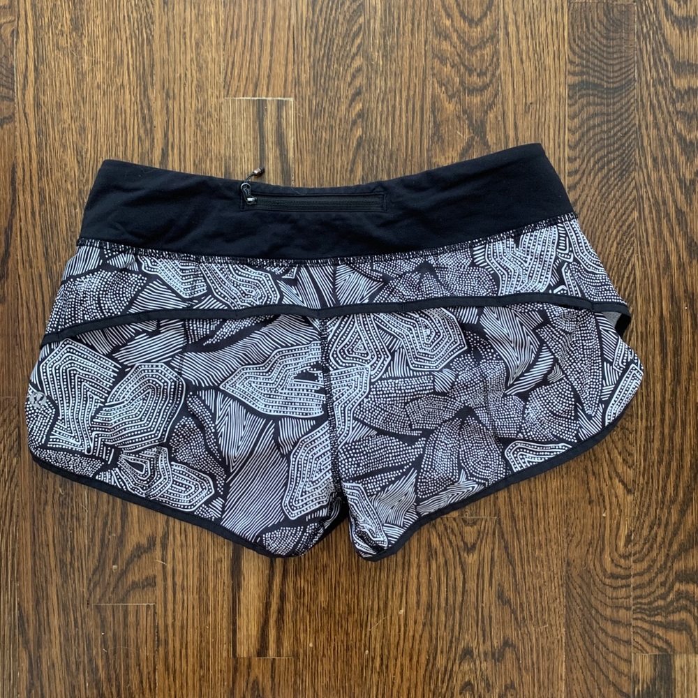 Lululemon Shorts - Picture 2 of 5